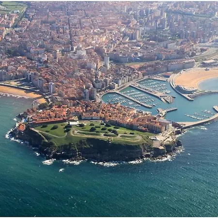 Albor Ii בית הארחה